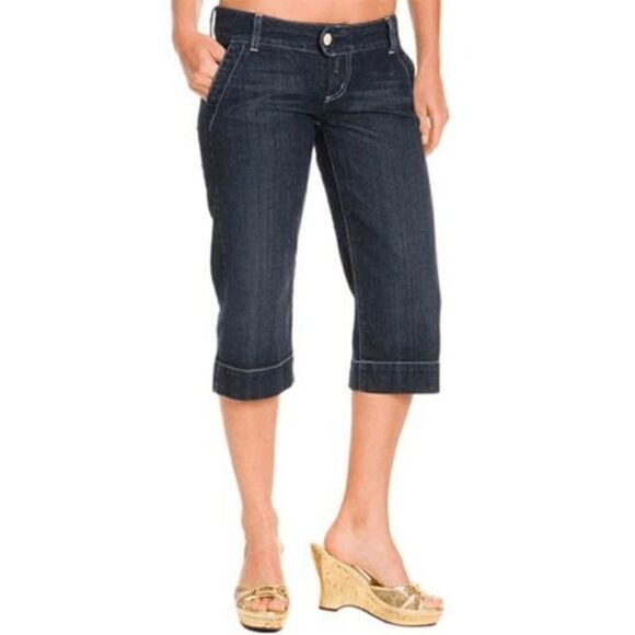 NWT NYDJ Plus Blue Denim Straight Crop Capris - Picture 1 of 11